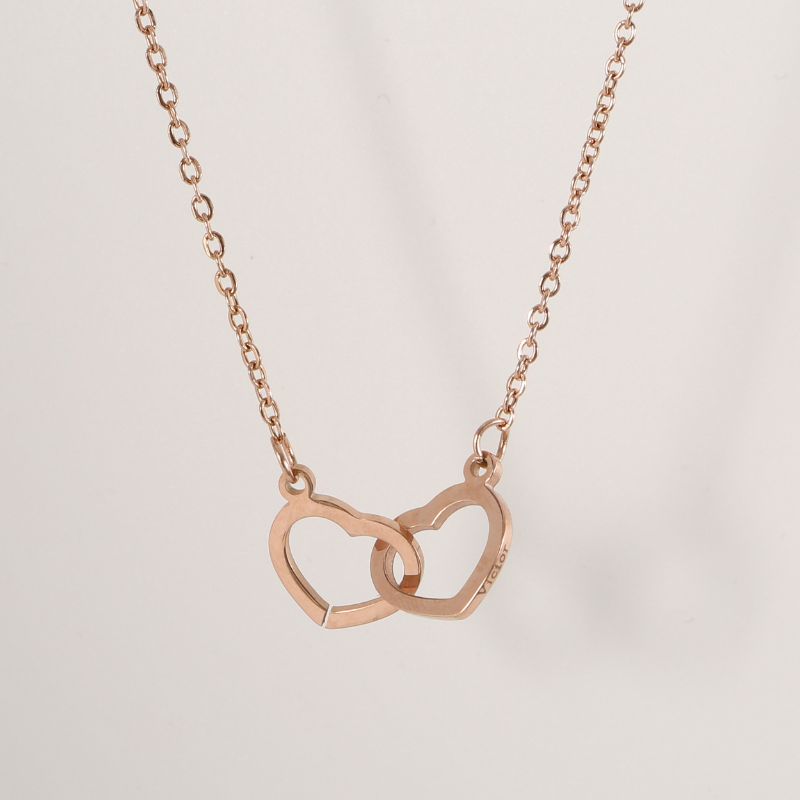 Coffret Rose Éternelle with Collier Gravé