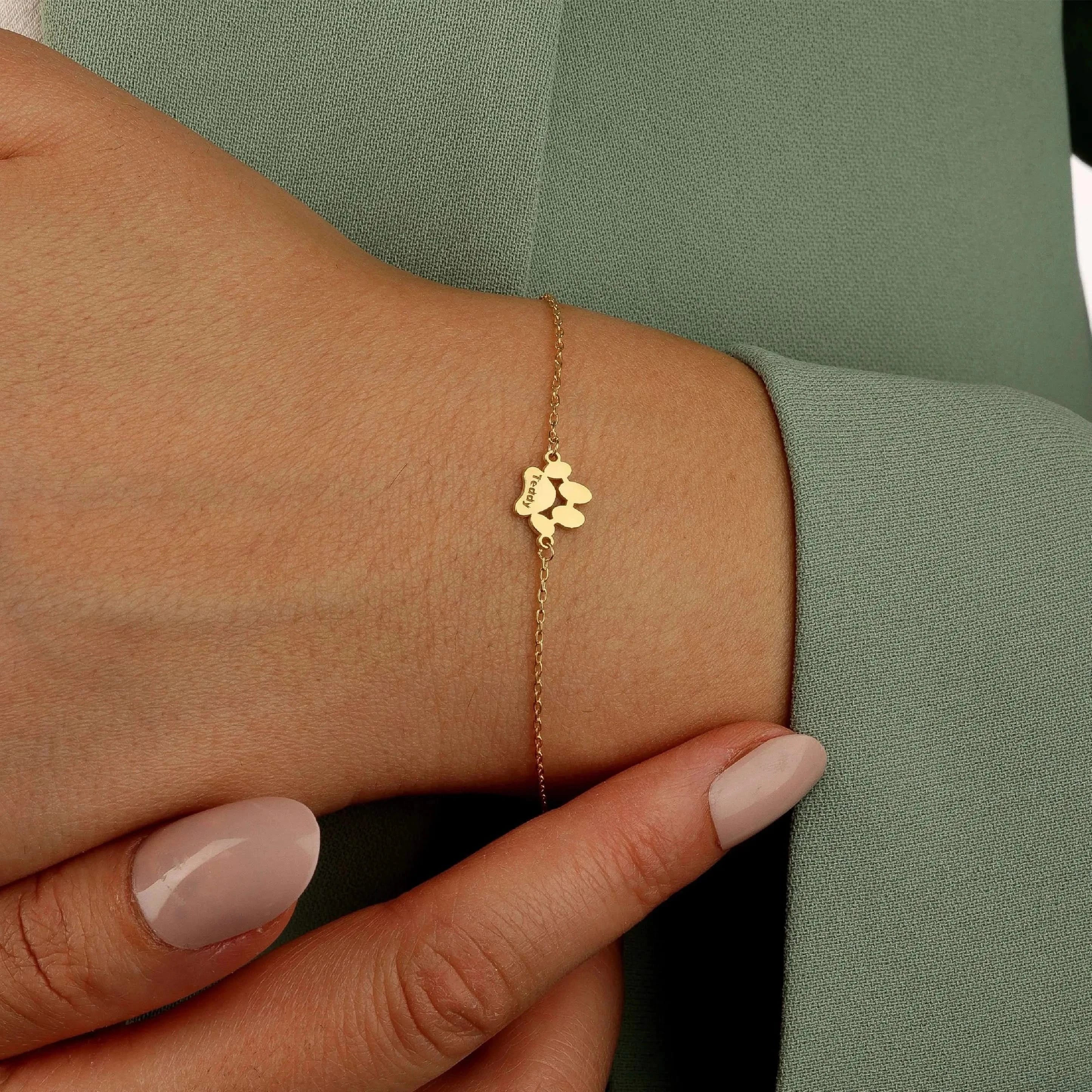 Bracciale a zampa personalizzato con nome