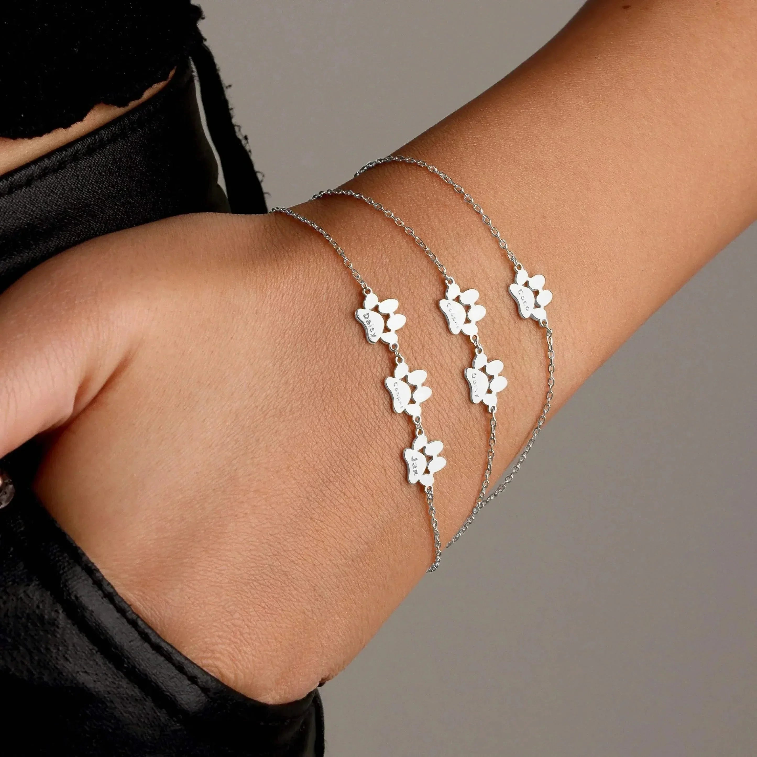 Bracciale a zampa personalizzato con nome
