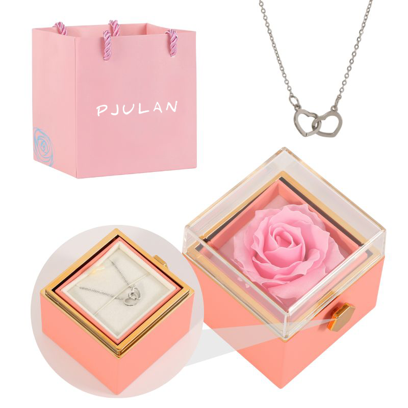 Coffret Rose Éternelle with Collier Gravé