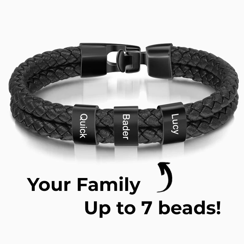 Custom minimalist bracelet with beads and name